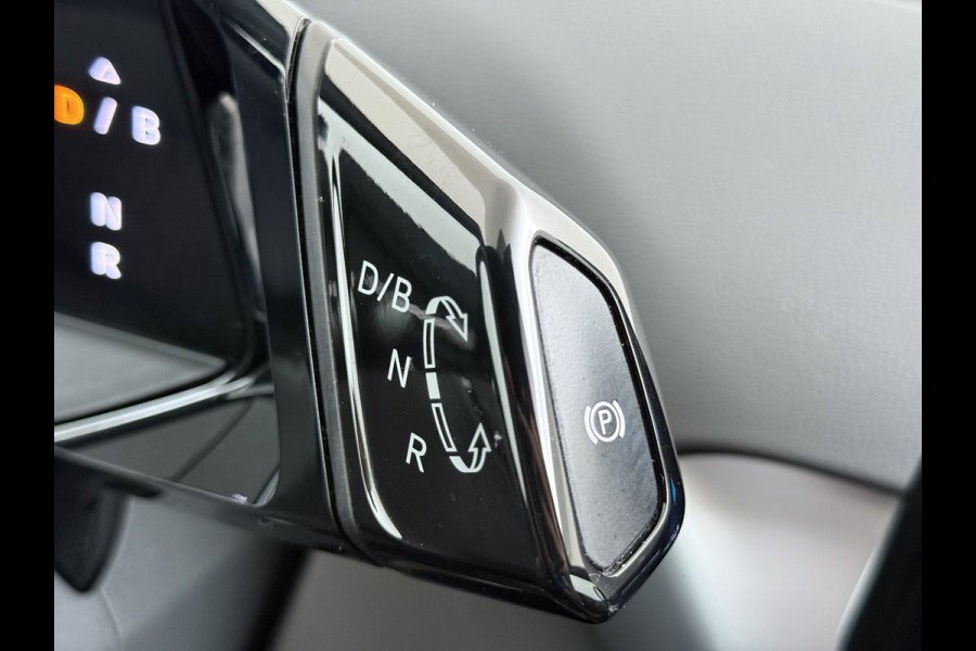 Volkswagen ID.4 1st 82kWh SOH 89,4% Trekhaak Warmtepomp Navi Ecc Camera Stoel+Stuurverwarming Apple Carplay Android Auto Pdc Lmv 20" Privacy Glas Led Isofix Voorruitverwarming DAB Rijstrooksensor 1.000KG Trekgewicht 1e Eigenaar Dealeronderhouden Origineel Nederlandse Auto