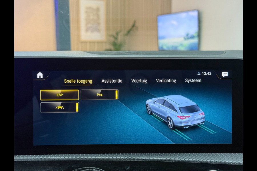 Mercedes-Benz CLA-Klasse Shooting Brake 200 Shooting Brake Aut. | CarPlay | Leder | LED | Navi | PDC | 19 Inch