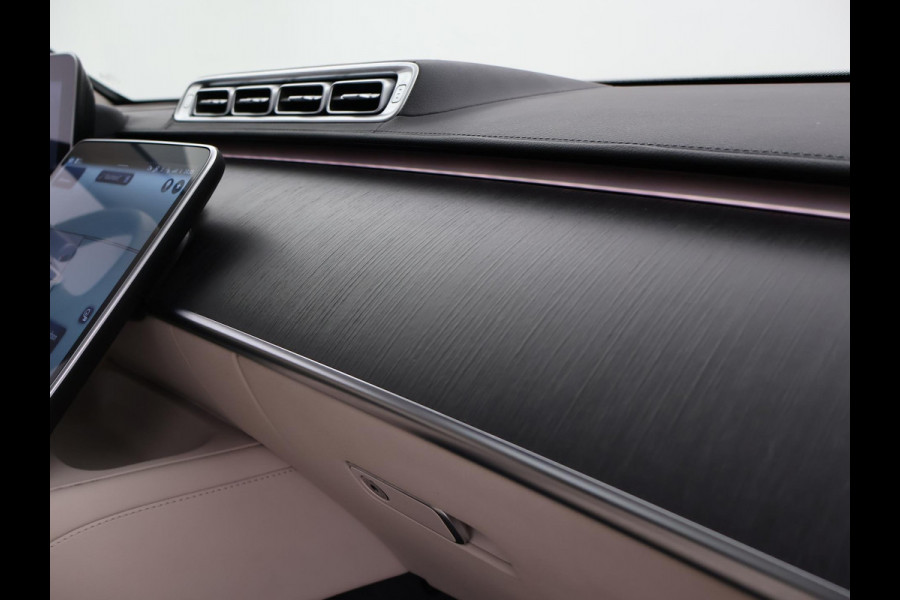 Mercedes-Benz S-Klasse 350d LANG AMG-LINE 286 PK + BUSINESS CLASS PAKKET | MASSAGE V+A | 3D DISPLAY | BURMESTER | SOFT-CLOSE | PANORAMA | LASER LIGHT