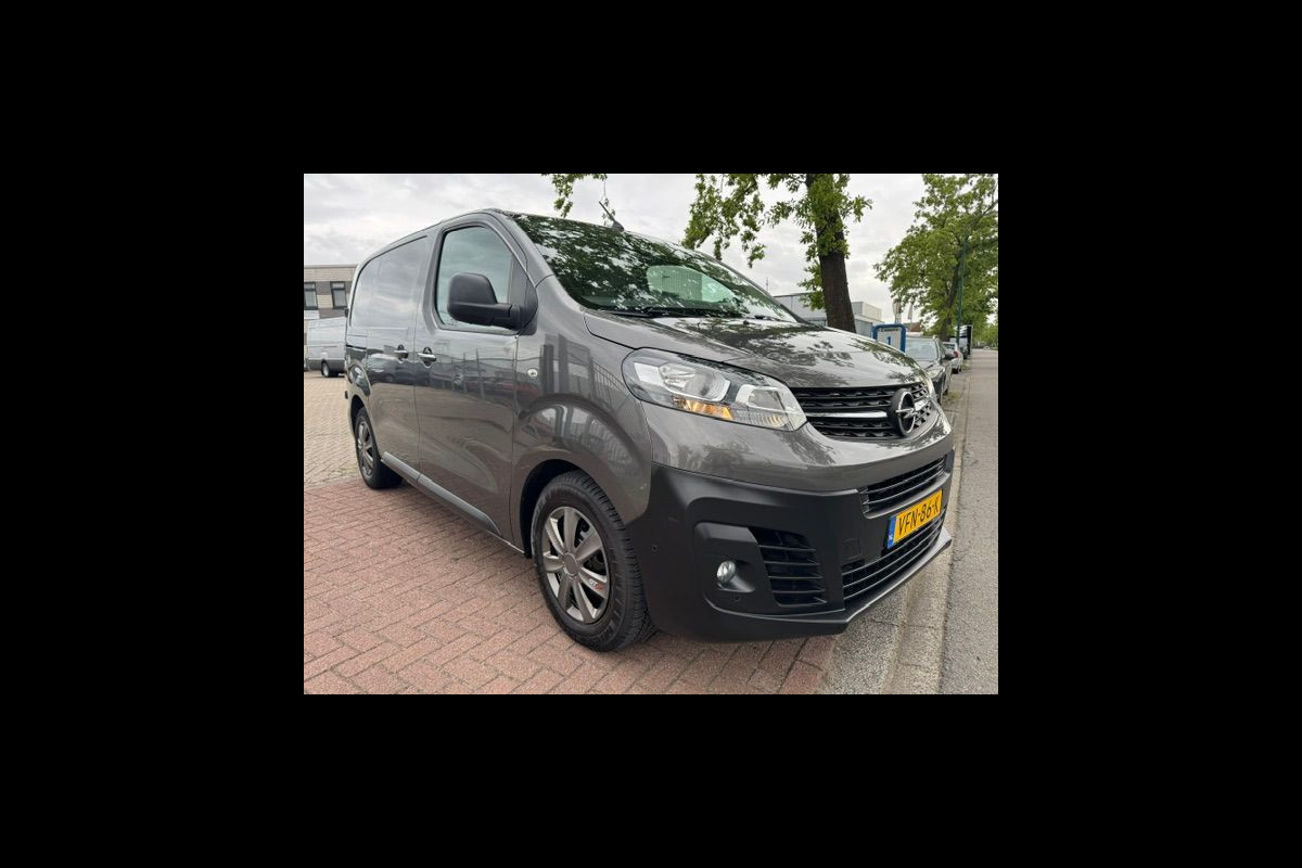 Opel Vivaro 2.0 CDTI Edition Automaat Euro6 51.000km Airco,Navigatie,Camera,3Zits