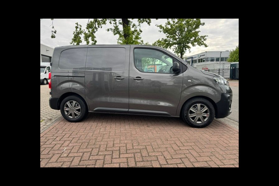 Opel Vivaro 2.0 CDTI Edition Automaat Euro6 51.000km Airco,Navigatie,Camera,3Zits