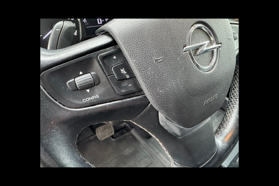 Opel Vivaro 2.0 CDTI Edition Automaat Euro6 51.000km Airco,Navigatie,Camera,3Zits