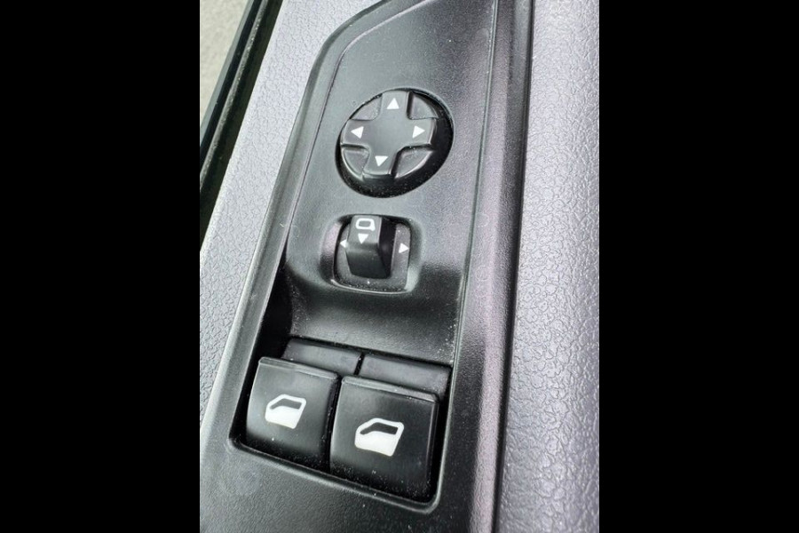 Opel Vivaro 2.0 CDTI Edition Automaat Euro6 51.000km Airco,Navigatie,Camera,3Zits