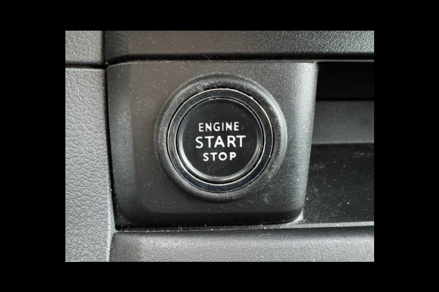 Opel Vivaro 2.0 CDTI Edition Automaat Euro6 51.000km Airco,Navigatie,Camera,3Zits