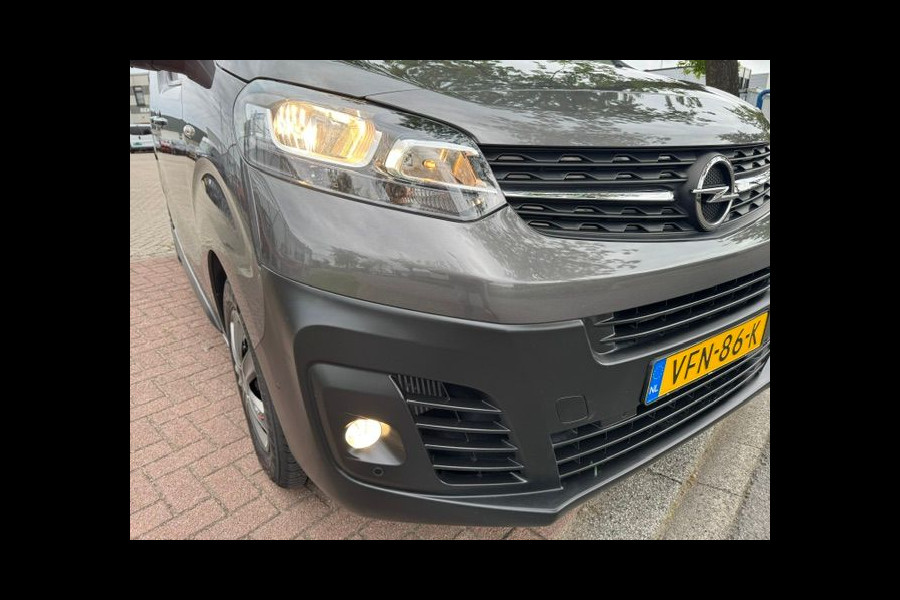 Opel Vivaro 2.0 CDTI Edition Automaat Euro6 51.000km Airco,Navigatie,Camera,3Zits