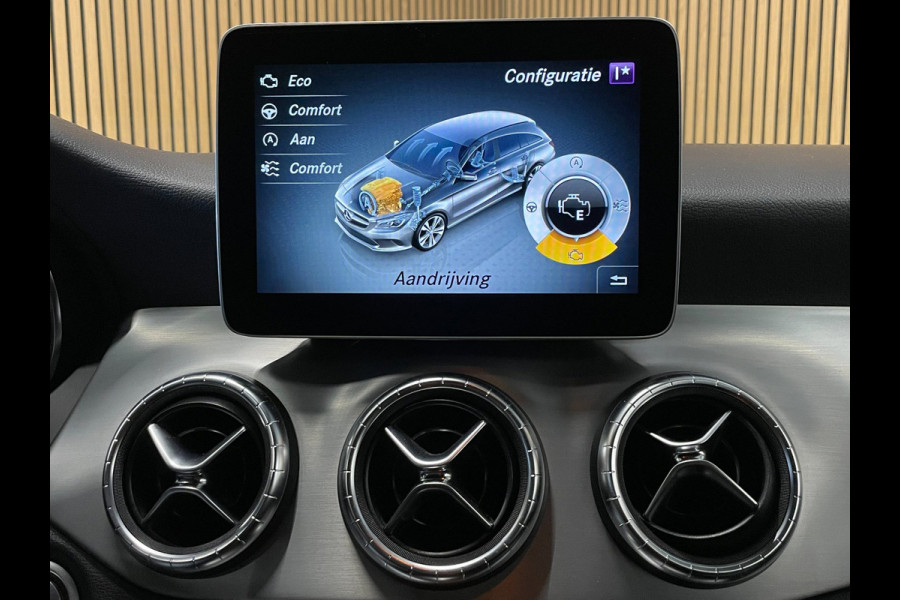 Mercedes-Benz CLA-Klasse Shooting Brake 180|AMG PAKKET|LEDER|CAMERA|CRUISE CONTROL|STOELVERWARMING|NAVIGATIE|NAP|ORG. NL-AUTO|