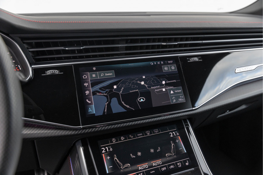 Audi SQ8 4.0 TFSI 507pk Quattro Pano B&O S-stoelen Standkachel HuD 23''