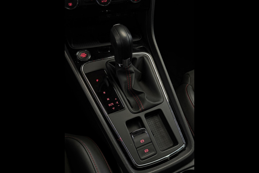 Seat Leon 1.5 TSI FR Edition Panorama CarPlay