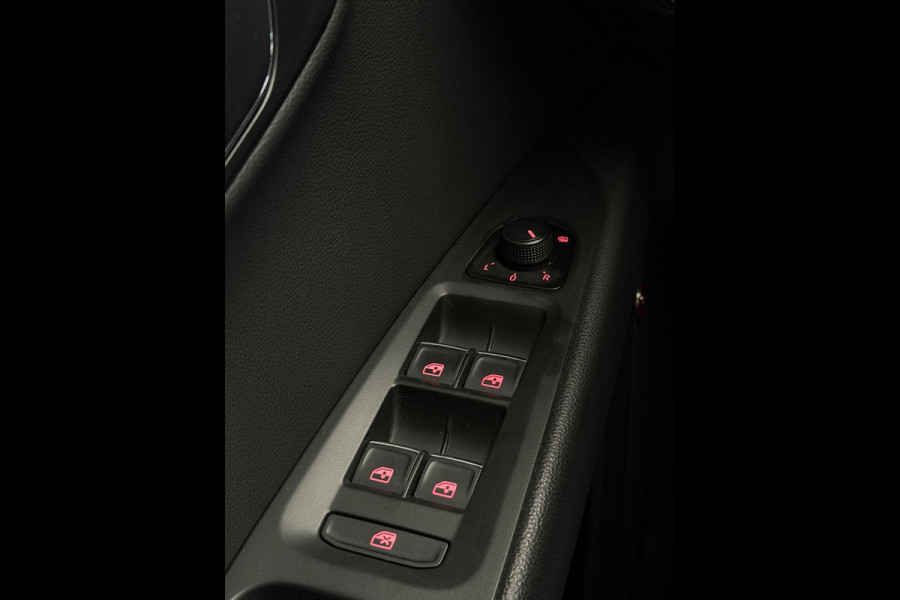 Seat Leon 1.5 TSI FR Edition Panorama CarPlay