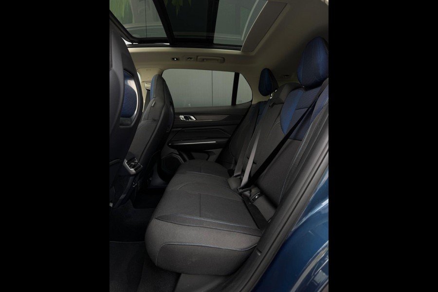 Lynk & Co 01 1.5 BTW FULL PANO NAVI 360 CAMERA SPORTVELGEN CLIMATE