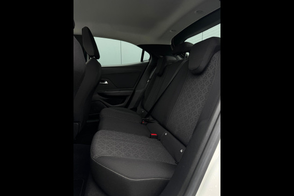 Opel Mokka 1.2 Business Elegance TREKHAAK APPLE CARPLAY PDC