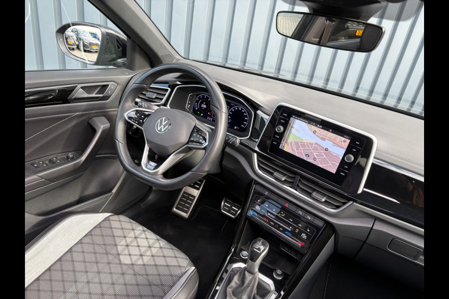 Volkswagen T-Roc 1.5 TSI R-Line Business+ | Pano | Afnb. Trekhaak | Keyless | Elk. A-klep | Side Assist | Camera | IQ Light | 19'' | Prijs Rijklaar!!
