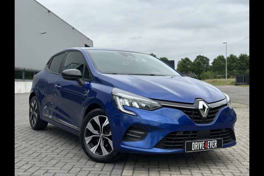 Renault Clio 1.0 TCe LIMITED 2022 NAVI PDC AIRCO SPORTVELGEN ELEK PAKKET