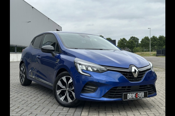 Renault Clio 1.0 TCe LIMITED 2022 NAVI PDC AIRCO SPORTVELGEN ELEK PAKKET