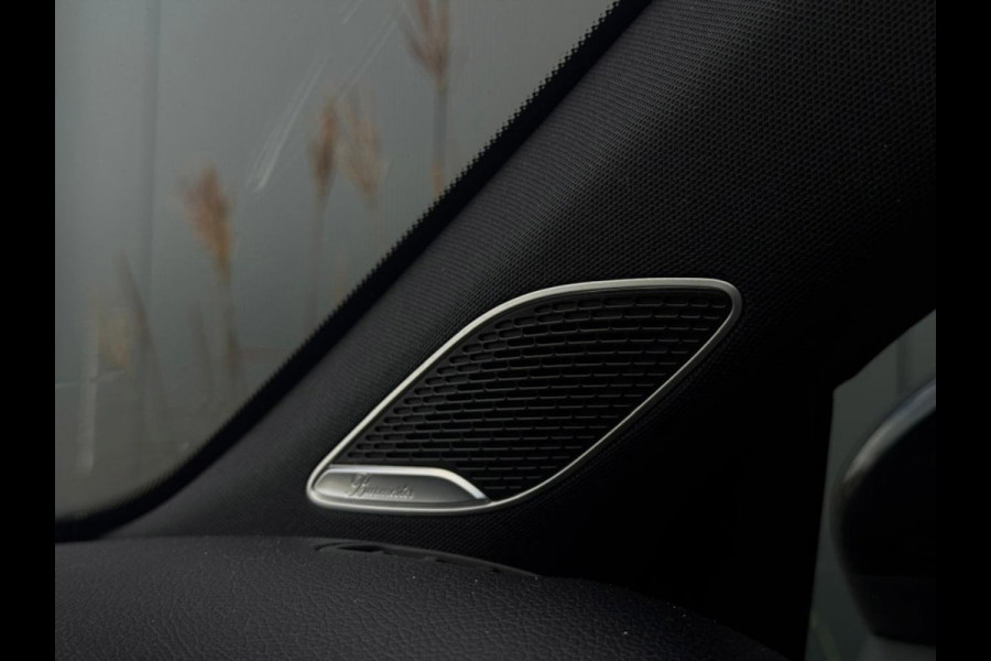 Mercedes-Benz A-Klasse 220 AMG Line | Pano | Ambilight | Memory