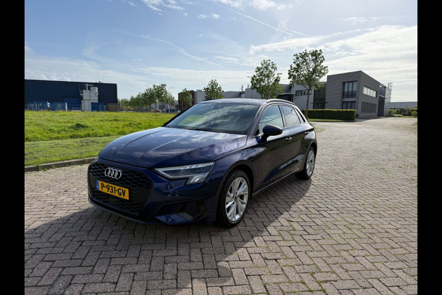 Audi A3 Sportback 40 TFSI e Business edition