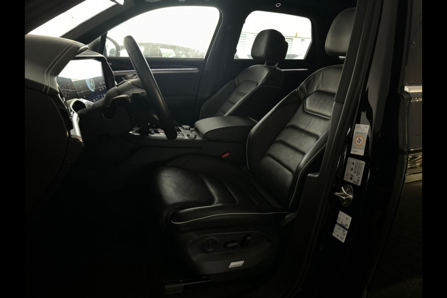 Volkswagen Touareg 3.0 TSi e-Hybrid 4M R Pano|Memory|Trekhaak