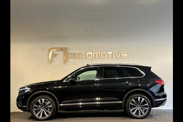 Volkswagen Touareg 3.0 TSi e-Hybrid 4M R Pano|Memory|Trekhaak