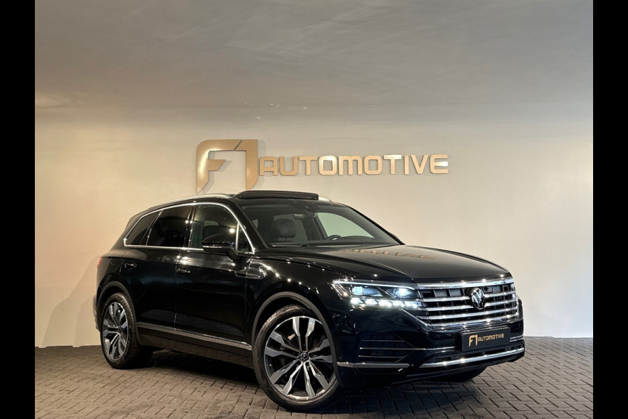 Volkswagen Touareg 3.0 TSi e-Hybrid 4M R Pano|Memory|Trekhaak