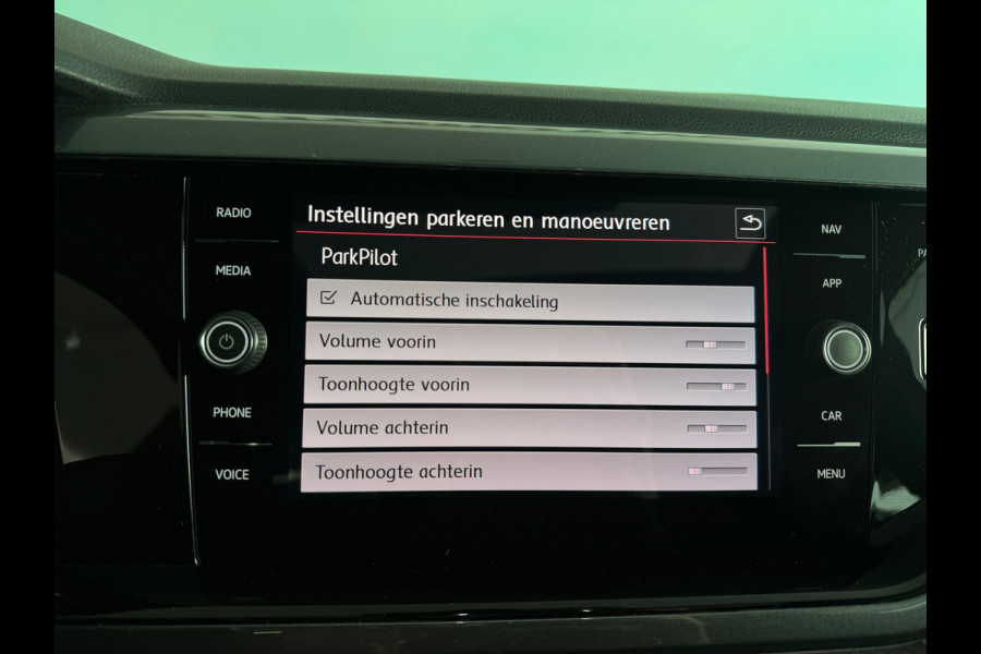 Volkswagen Polo 2.0 TSI GTI Pano|Beats|Camera|Keyless|Dodehoek