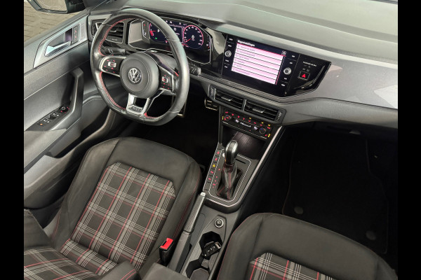 Volkswagen Polo 2.0 TSI GTI Pano|Beats|Camera|Keyless|Dodehoek