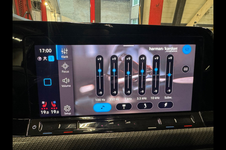 Volkswagen Golf 2.0 TSI R 4M Performance Pano|Akra|HuD|H/K