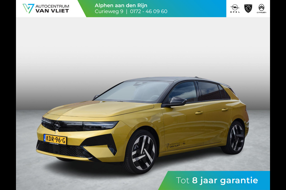 Opel Astra Electric 58 kWh Ultimate | Schuif / kanteldak | Alcantara bekleding | LED Intellilux verlichting | Parkeersensoren met camera |