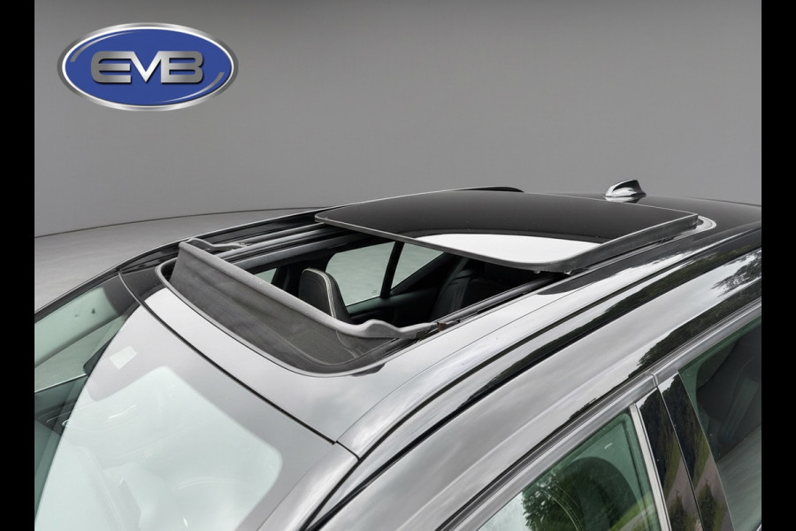Volvo XC40 Recharge P8 AWD 408 pk R-Design, panoramadak, trekhaak, harman cardon, VOL OPTIES, NL auto met nap