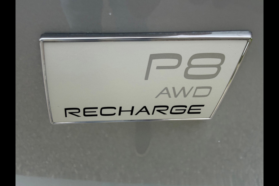 Volvo XC40 Recharge P8 AWD 408 pk R-Design, panoramadak, trekhaak, harman cardon, VOL OPTIES, NL auto met nap