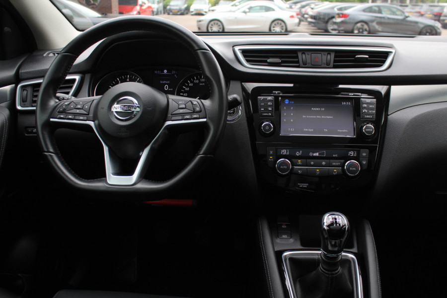 Nissan QASHQAI 1.3 DIG-T Tekna 160pk / Trekhaak / Panoramadak / 360Camera / 19'' / Navigatie / Keyless / Stoelverwarming / DAB / Cruise Control