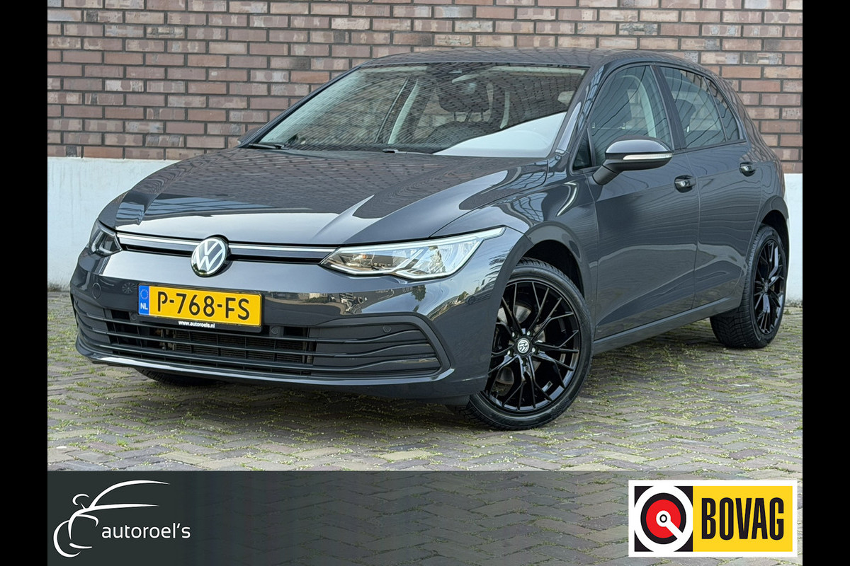Volkswagen Golf 1.0 TSI / Apple CarPlay-Android / LEDER interieur + Stuur / Licht & Zicht Pakket / ALL-Season / 1e Eigenaar