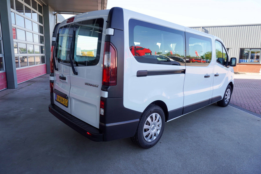 Renault Trafic Passenger 2.0 dCi 120PK Grand Life 9 Persoons nr. V037 | Airco | Cruise | Navi