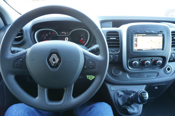 Renault Trafic Passenger 2.0 dCi 120PK Grand Life 9 Persoons nr. V037 | Airco | Cruise | Navi