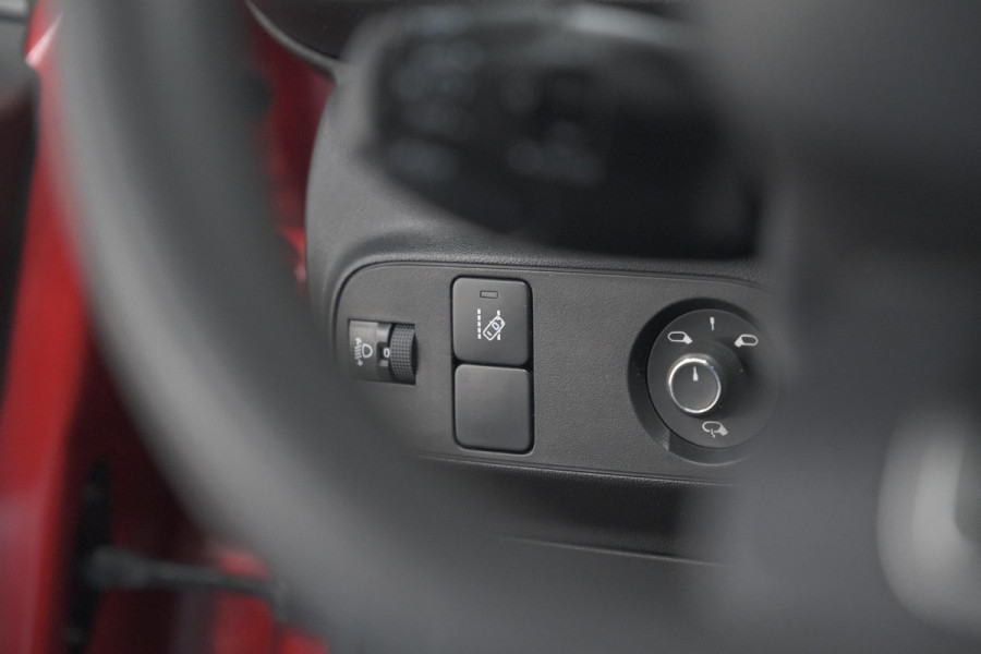 Citroën C3 PureTech 82 S&S Feel | Parkeersensoren | Climate Control | Navigatie | Pack Visibility
