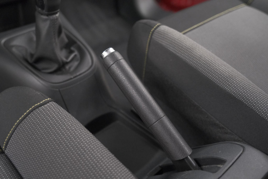 Citroën C3 PureTech 82 S&S Feel | Parkeersensoren | Climate Control | Navigatie | Pack Visibility