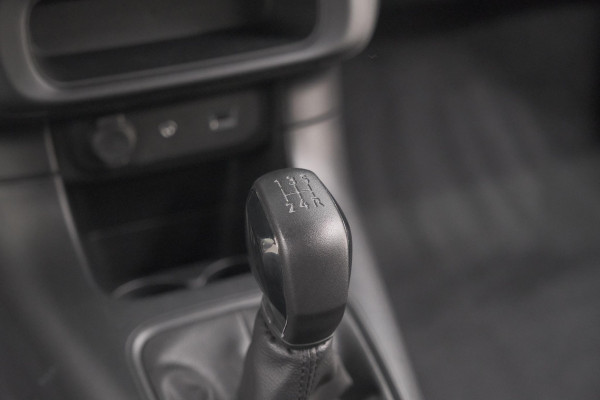 Citroën C3 PureTech 82 S&S Feel | Parkeersensoren | Climate Control | Navigatie | Pack Visibility