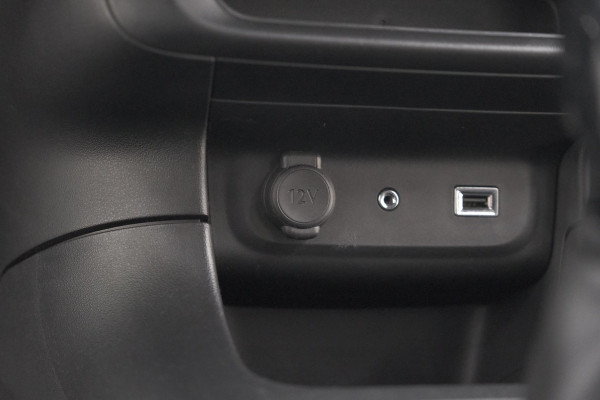 Citroën C3 PureTech 82 S&S Feel | Parkeersensoren | Climate Control | Navigatie | Pack Visibility