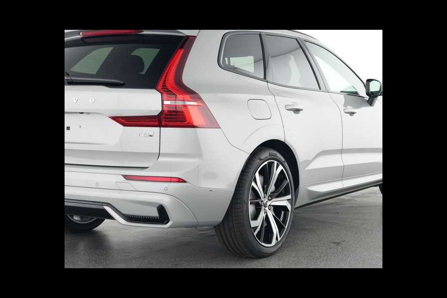 Volvo XC60 2.0 T8 Plug-in hybrid AWD Plus Dark (335kW/455PK) FULL (LUCHTVERING / PANO / TREKH) ** 1e EIG - Ex VOLVO) ** INFORMEER OOK NAAR ONZE AANTREKKELIJKE FINANCIAL-LEASE TARIEVEN **