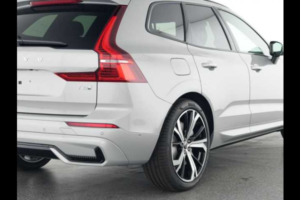 Volvo XC60 2.0 T8 Plug-in hybrid AWD Plus Dark (335kW/455PK) FULL (LUCHTVERING / PANO / TREKH) ** 1e EIG - Ex VOLVO) ** INFORMEER OOK NAAR ONZE AANTREKKELIJKE FINANCIAL-LEASE TARIEVEN **