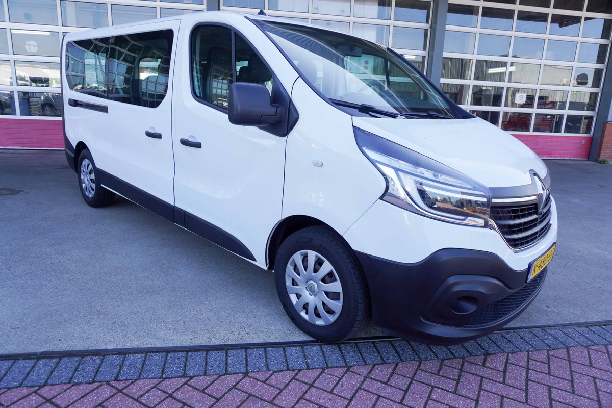 Renault Trafic Passenger 2.0 dCi 120PK Grand Life 9 Persoons nr. V036 | Airco | Cruise | Navi
