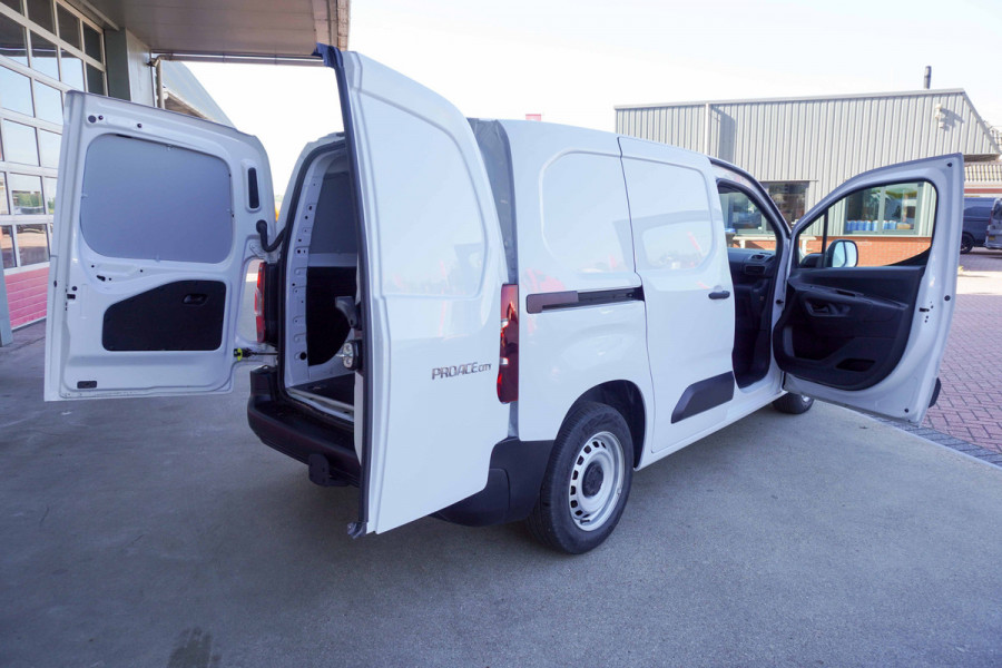 Toyota PROACE CITY 1.5 D-4D 100PK nr. V047 | Airco | Cruise | Trekhaak | DAB | Betimmering