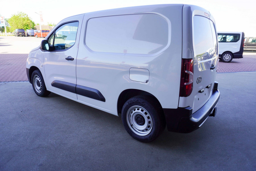 Toyota PROACE CITY 1.5 D-4D 100PK nr. V048 | Airco | Cruise | Trekhaak | DAB