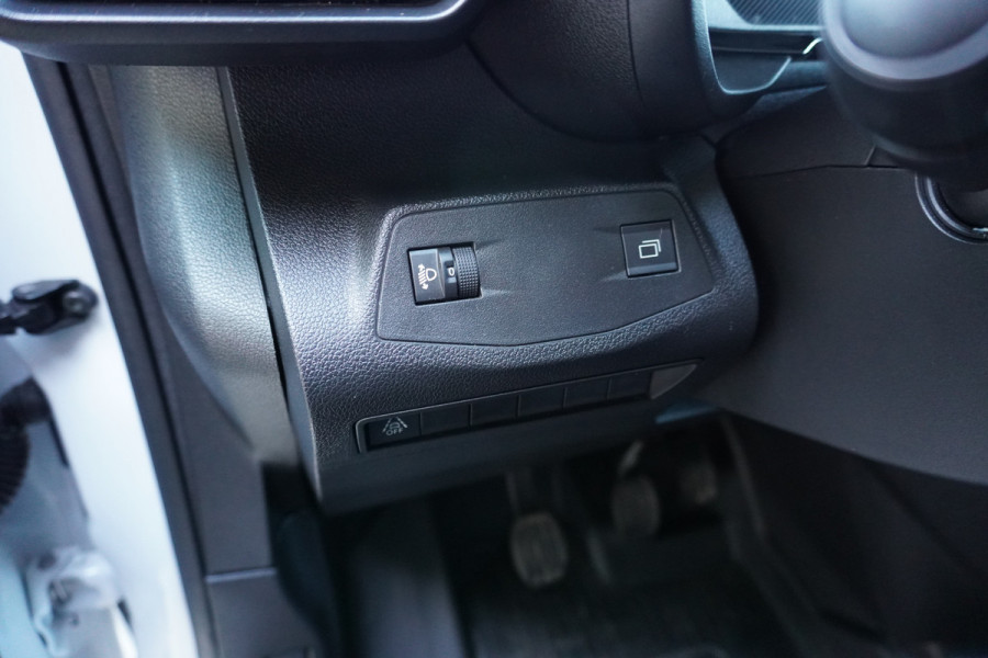 Toyota PROACE CITY 1.5 D-4D 100PK nr. V048 | Airco | Cruise | Trekhaak | DAB
