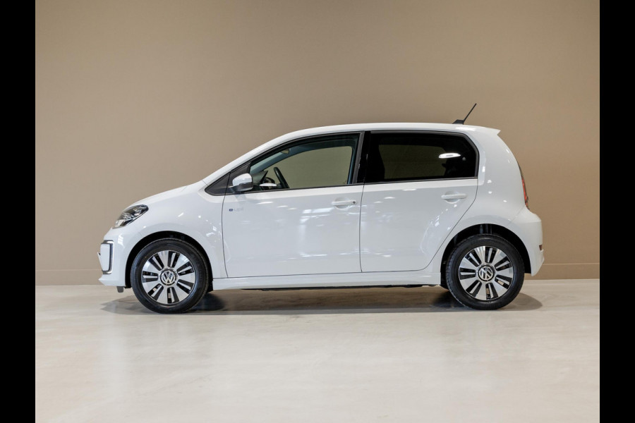 Volkswagen e-Up! e-up! / 83pk / SOH 92% / Achteruitrij camera / Cruise control / Parkeer sensoren /