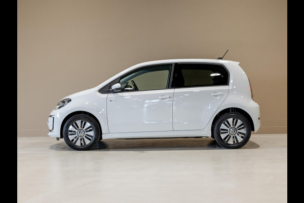Volkswagen e-Up! e-up! / 83pk / SOH 92% / Achteruitrij camera / Cruise control / Parkeer sensoren /