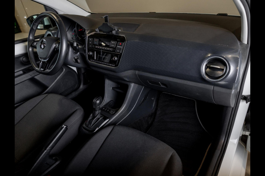 Volkswagen e-Up! e-up! / 83pk / SOH 92% / Achteruitrij camera / Cruise control / Parkeer sensoren /
