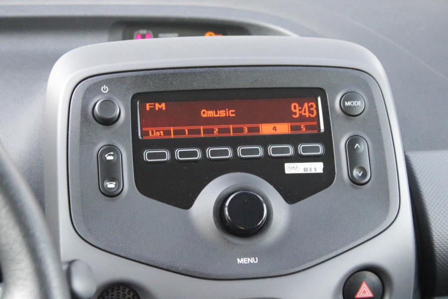 Peugeot 108 1.0 e-VTi 72PK ACTIVE | AIRCO | BLUETOOTH AUDIO | ELEKTRISCHE RAMEN | AUX/USB |
