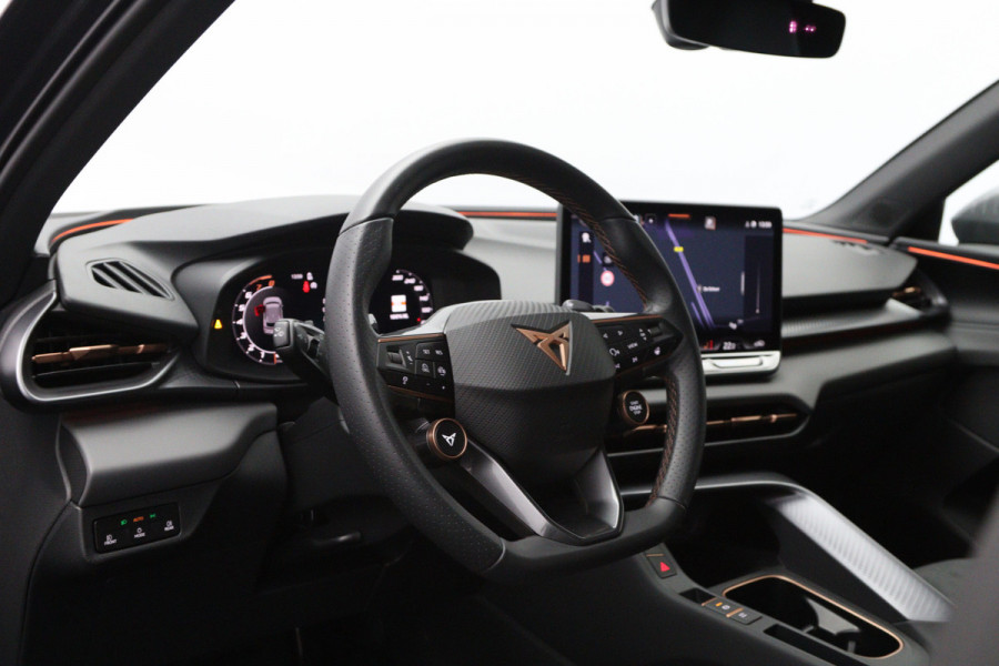 CUPRA Terramar 1.5 TSI e-Hybrid 204 PK Performance, 360 Camera, Head-Up, Matrix-LED, Adap. Cruise Control