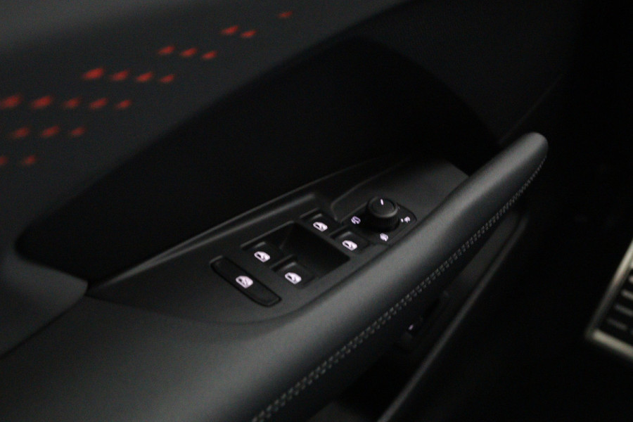 CUPRA Terramar 1.5 TSI e-Hybrid 204 PK Performance, 360 Camera, Head-Up, Matrix-LED, Adap. Cruise Control