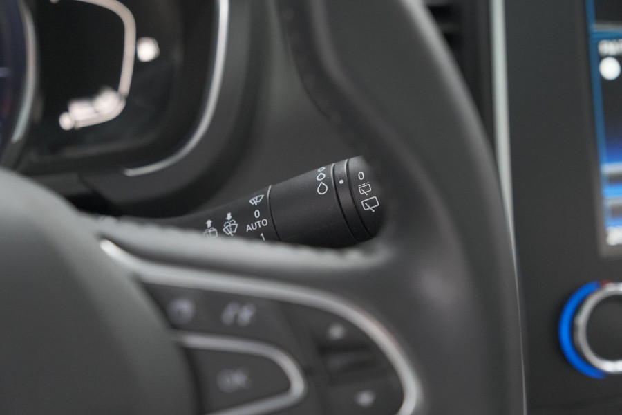 Renault Scénic TCe 130 Intens | Trekhaak | Panoramadak | Camera | Apple Carplay | Dodehoekdetectie